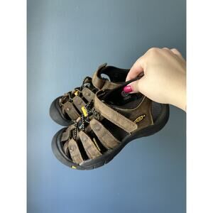 Keen Brown Sandals